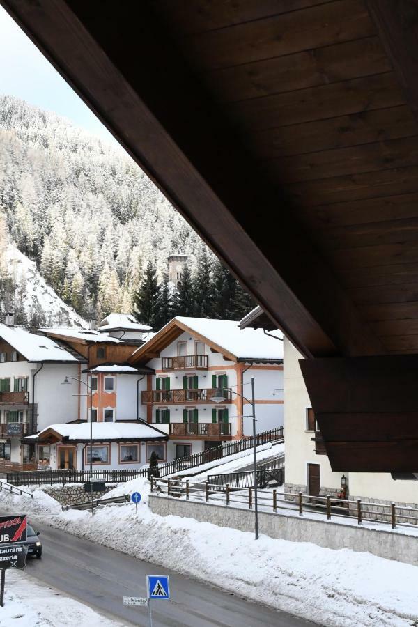 Ferienwohnung Steila da Mont Campitello Campitello di Fassa Exterior foto